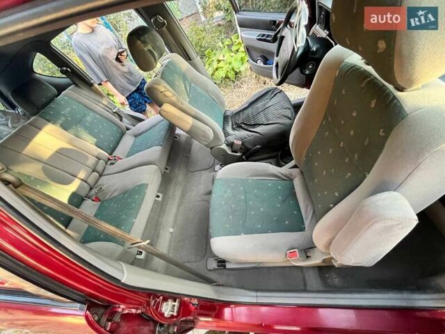 Красный Шевроле Такума, объемом двигателя 2 л и пробегом 375 тыс. км за 2600 $, фото 36 на Automoto.ua