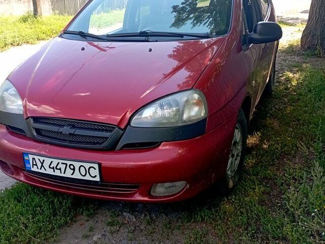 Красный Шевроле Такума, объемом двигателя 1.6 л и пробегом 350 тыс. км за 2333 $, фото 3 на Automoto.ua