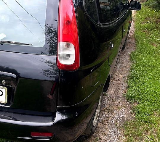 Шевроле Такума, объемом двигателя 1.6 л и пробегом 0 тыс. км за 4000 $, фото 1 на Automoto.ua