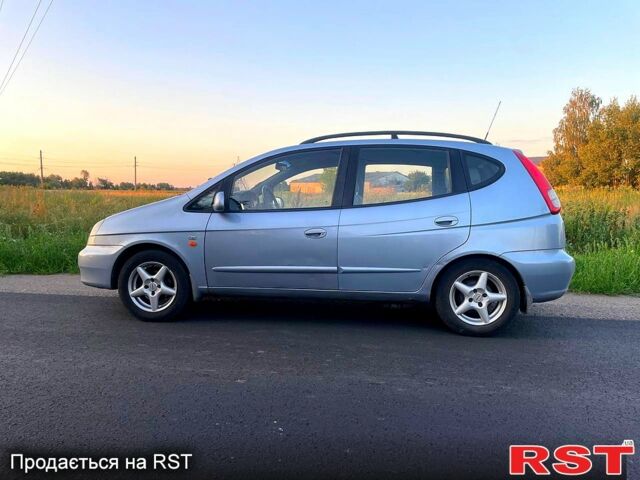 Шевроле Такума, объемом двигателя 2 л и пробегом 199 тыс. км за 3800 $, фото 1 на Automoto.ua