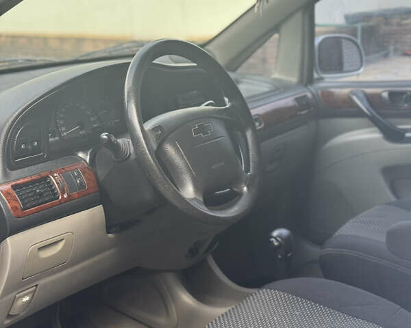 Шевроле Такума, объемом двигателя 2 л и пробегом 133 тыс. км за 3800 $, фото 6 на Automoto.ua