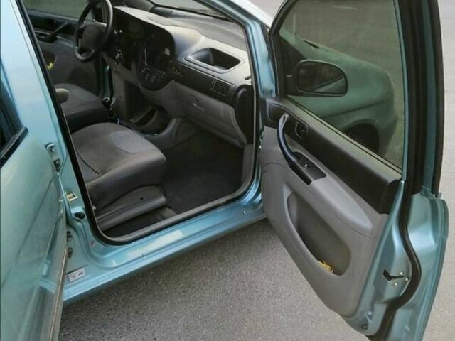 Шевроле Такума, объемом двигателя 1.6 л и пробегом 202 тыс. км за 3999 $, фото 6 на Automoto.ua