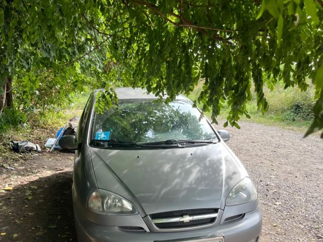 Серый Шевроле Такума, объемом двигателя 1.6 л и пробегом 176 тыс. км за 2100 $, фото 4 на Automoto.ua