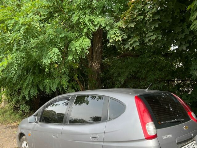 Серый Шевроле Такума, объемом двигателя 1.6 л и пробегом 176 тыс. км за 2100 $, фото 1 на Automoto.ua