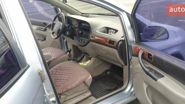 Серый Шевроле Такума, объемом двигателя 2 л и пробегом 271 тыс. км за 3500 $, фото 11 на Automoto.ua