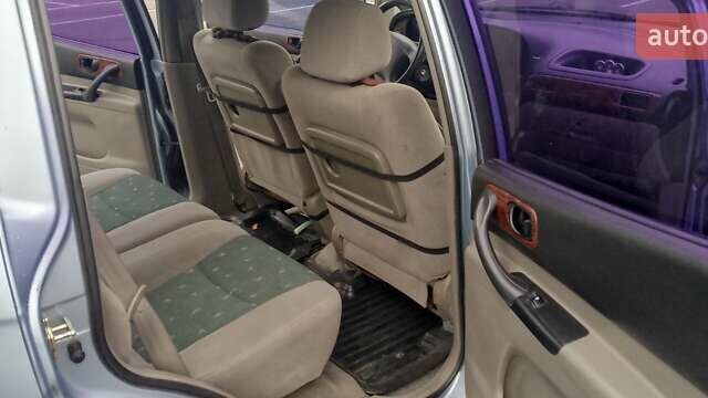 Серый Шевроле Такума, объемом двигателя 2 л и пробегом 271 тыс. км за 3500 $, фото 13 на Automoto.ua