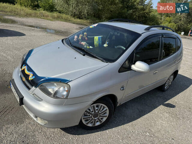 Сірий Шевроле Такума, об'ємом двигуна 1.99 л та пробігом 185 тис. км за 3500 $, фото 2 на Automoto.ua