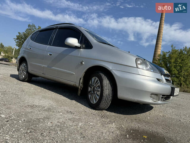 Сірий Шевроле Такума, об'ємом двигуна 1.99 л та пробігом 185 тис. км за 3500 $, фото 4 на Automoto.ua