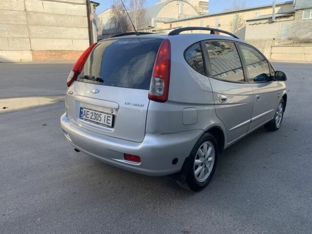 Серый Шевроле Такума, объемом двигателя 2 л и пробегом 220 тыс. км за 3400 $, фото 6 на Automoto.ua