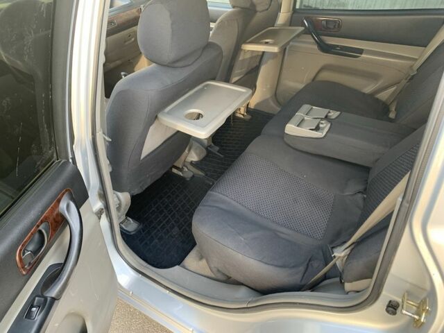 Серый Шевроле Такума, объемом двигателя 2 л и пробегом 220 тыс. км за 3400 $, фото 10 на Automoto.ua