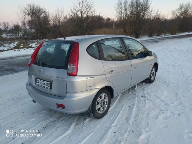 Серый Шевроле Такума, объемом двигателя 1.6 л и пробегом 170 тыс. км за 3000 $, фото 3 на Automoto.ua