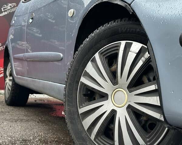 Сірий Шевроле Такума, об'ємом двигуна 2 л та пробігом 233 тис. км за 4500 $, фото 5 на Automoto.ua