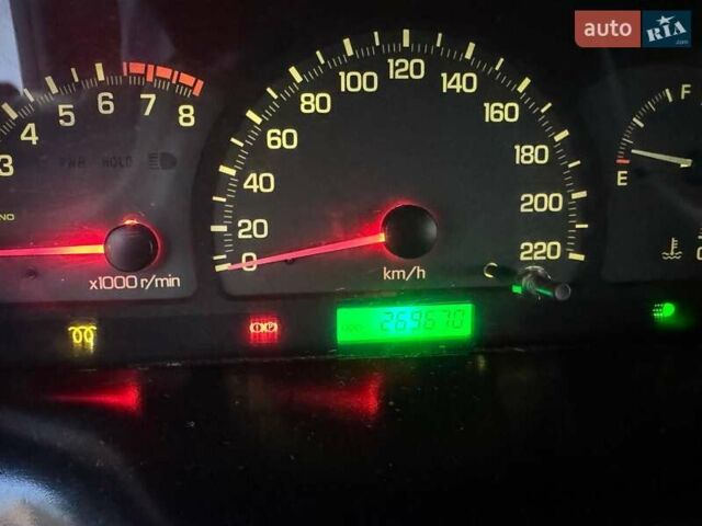 Серый Шевроле Такума, объемом двигателя 2 л и пробегом 269 тыс. км за 3500 $, фото 12 на Automoto.ua