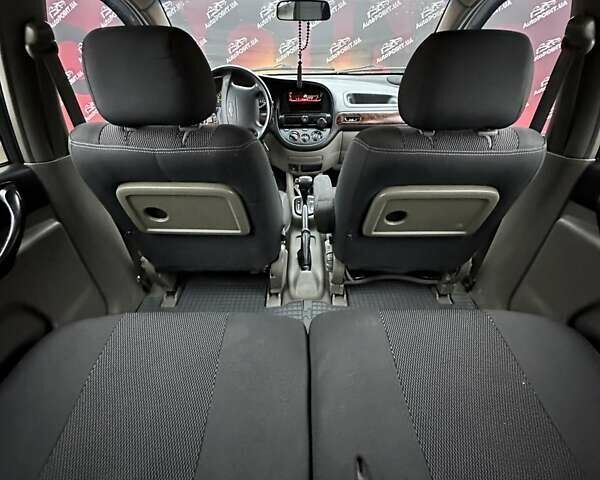 Серый Шевроле Такума, объемом двигателя 2 л и пробегом 233 тыс. км за 4500 $, фото 15 на Automoto.ua