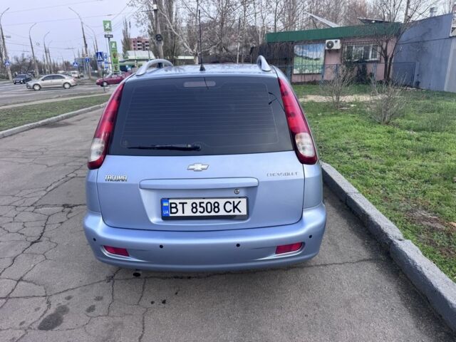 Серый Шевроле Такума, объемом двигателя 2 л и пробегом 124 тыс. км за 4400 $, фото 3 на Automoto.ua