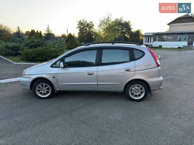 Серый Шевроле Такума, объемом двигателя 2 л и пробегом 269 тыс. км за 3500 $, фото 7 на Automoto.ua