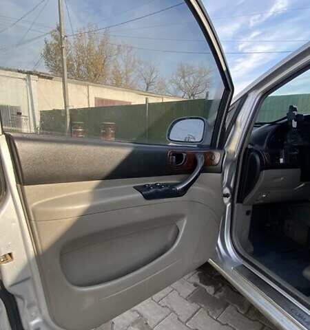 Серый Шевроле Такума, объемом двигателя 2 л и пробегом 325 тыс. км за 2700 $, фото 10 на Automoto.ua