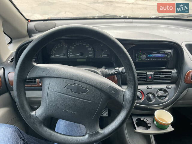 Серый Шевроле Такума, объемом двигателя 2 л и пробегом 310 тыс. км за 2800 $, фото 17 на Automoto.ua