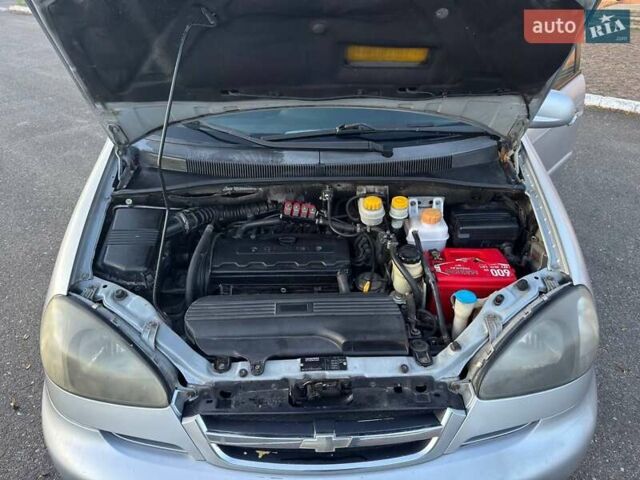Серый Шевроле Такума, объемом двигателя 2 л и пробегом 269 тыс. км за 3500 $, фото 8 на Automoto.ua