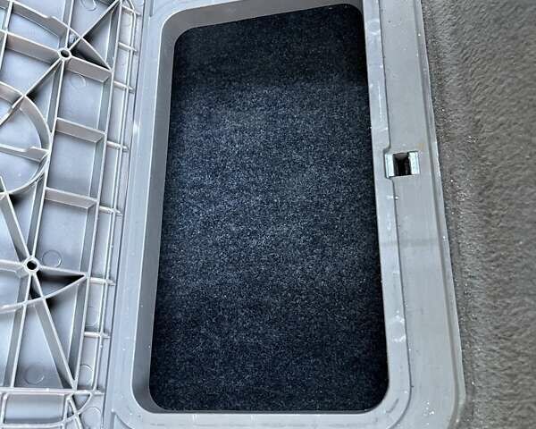 Серый Шевроле Такума, объемом двигателя 2 л и пробегом 280 тыс. км за 3500 $, фото 14 на Automoto.ua