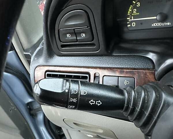 Сірий Шевроле Такума, об'ємом двигуна 2 л та пробігом 233 тис. км за 4500 $, фото 26 на Automoto.ua