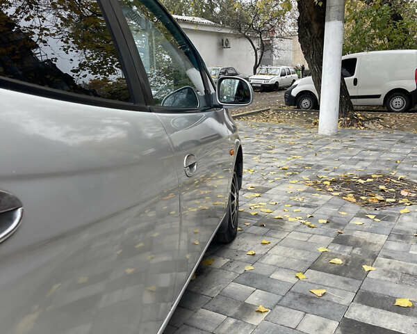 Серый Шевроле Такума, объемом двигателя 1.6 л и пробегом 290 тыс. км за 2200 $, фото 8 на Automoto.ua