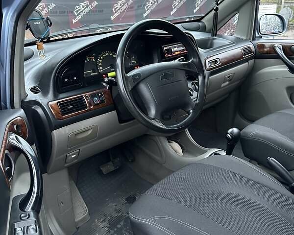 Сірий Шевроле Такума, об'ємом двигуна 2 л та пробігом 233 тис. км за 4500 $, фото 23 на Automoto.ua