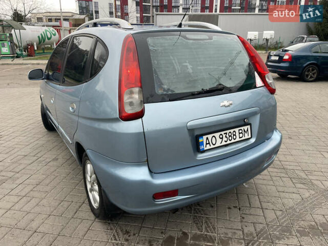 Серый Шевроле Такума, объемом двигателя 2 л и пробегом 310 тыс. км за 2800 $, фото 4 на Automoto.ua