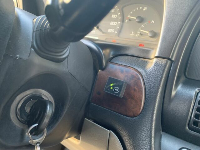 Серый Шевроле Такума, объемом двигателя 2 л и пробегом 220 тыс. км за 3400 $, фото 14 на Automoto.ua