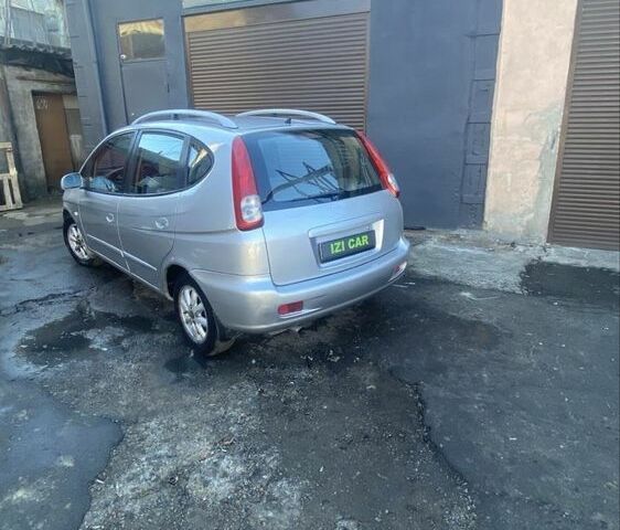 Серый Шевроле Такума, объемом двигателя 1.6 л и пробегом 222 тыс. км за 500 $, фото 2 на Automoto.ua