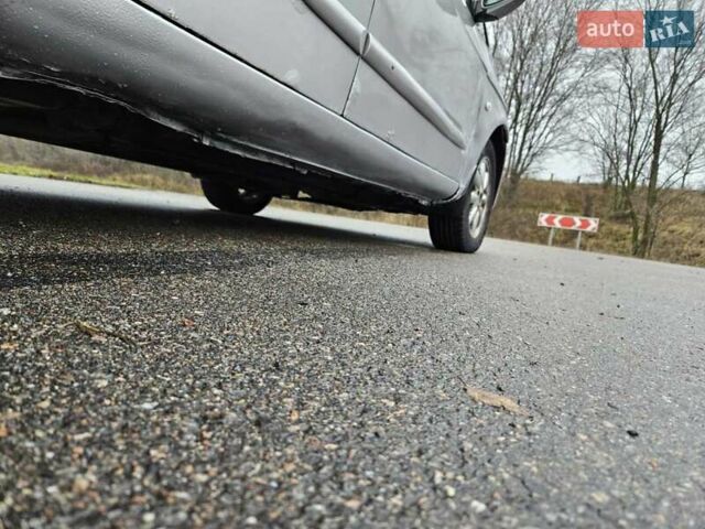 Серый Шевроле Такума, объемом двигателя 2 л и пробегом 175 тыс. км за 2300 $, фото 31 на Automoto.ua