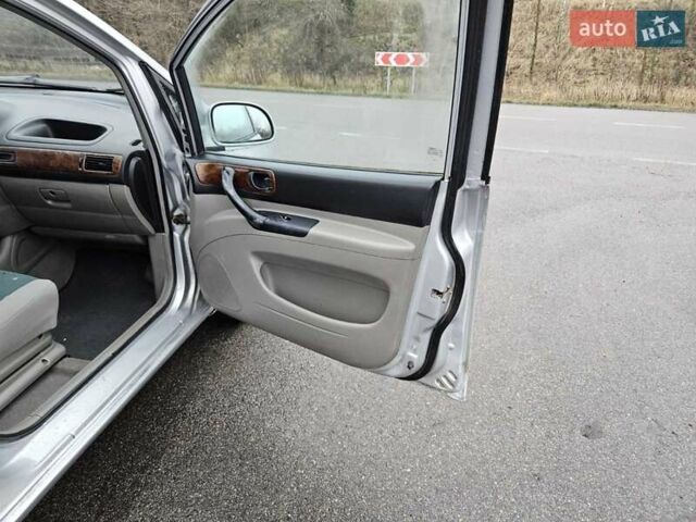 Серый Шевроле Такума, объемом двигателя 2 л и пробегом 175 тыс. км за 2300 $, фото 26 на Automoto.ua