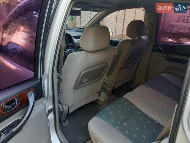Серый Шевроле Такума, объемом двигателя 2 л и пробегом 220 тыс. км за 2699 $, фото 6 на Automoto.ua