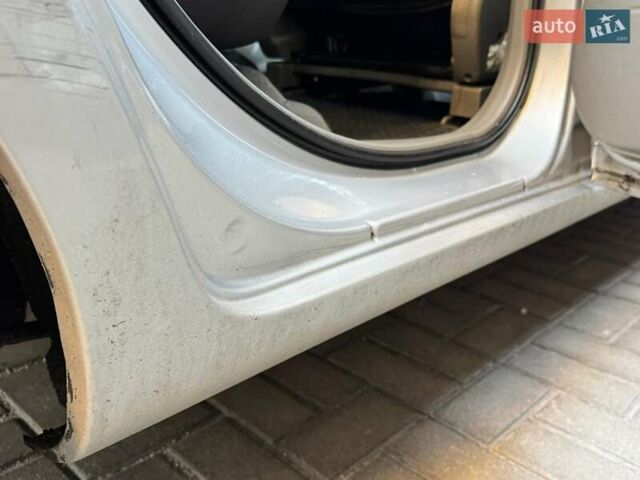 Сірий Шевроле Такума, об'ємом двигуна 2 л та пробігом 150 тис. км за 4200 $, фото 4 на Automoto.ua