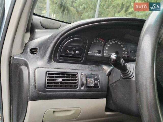 Серый Шевроле Такума, объемом двигателя 1.6 л и пробегом 258 тыс. км за 3500 $, фото 24 на Automoto.ua