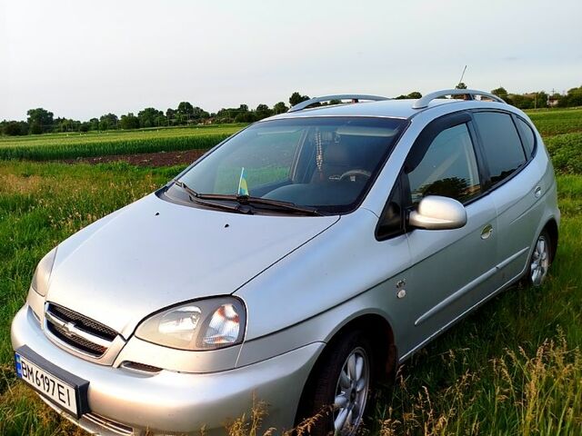 Серый Шевроле Такума, объемом двигателя 2 л и пробегом 173 тыс. км за 4900 $, фото 1 на Automoto.ua