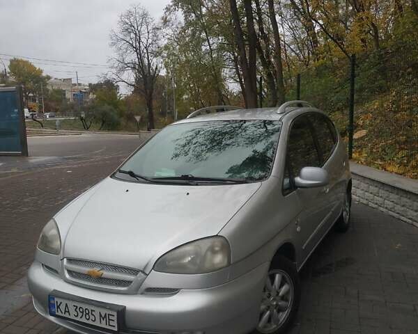 Сірий Шевроле Такума, об'ємом двигуна 2 л та пробігом 279 тис. км за 3350 $, фото 2 на Automoto.ua