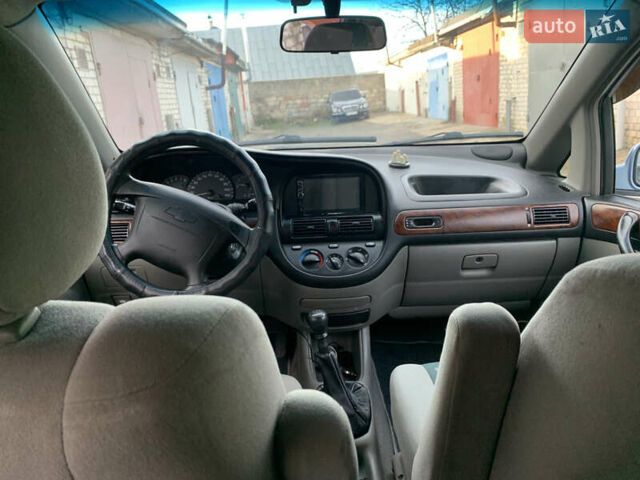 Серый Шевроле Такума, объемом двигателя 2 л и пробегом 137 тыс. км за 4000 $, фото 7 на Automoto.ua