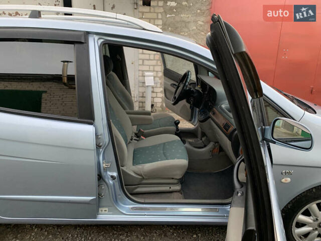 Серый Шевроле Такума, объемом двигателя 2 л и пробегом 137 тыс. км за 4000 $, фото 22 на Automoto.ua