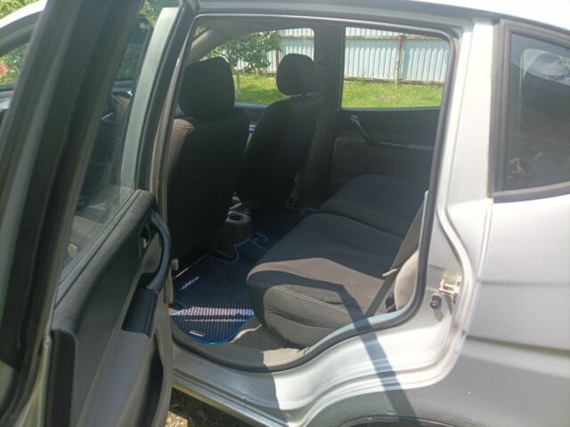 Сірий Шевроле Такума, об'ємом двигуна 1.6 л та пробігом 197 тис. км за 2200 $, фото 2 на Automoto.ua