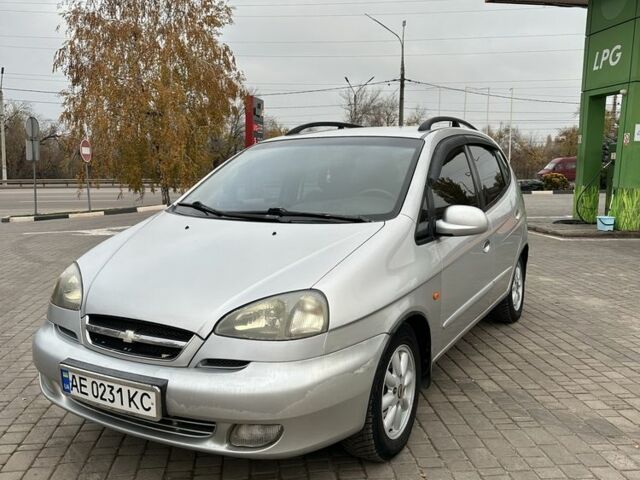 Сірий Шевроле Такума, об'ємом двигуна 2 л та пробігом 290 тис. км за 3000 $, фото 2 на Automoto.ua