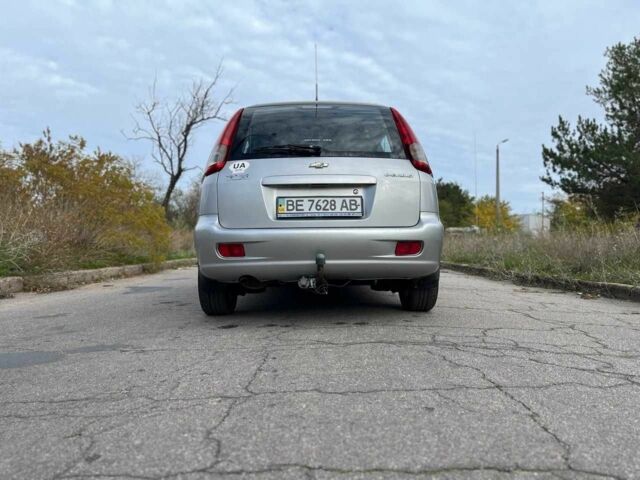 Серый Шевроле Такума, объемом двигателя 2 л и пробегом 280 тыс. км за 3500 $, фото 4 на Automoto.ua