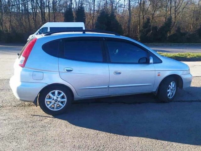 Сірий Шевроле Такума, об'ємом двигуна 2 л та пробігом 143 тис. км за 2900 $, фото 2 на Automoto.ua