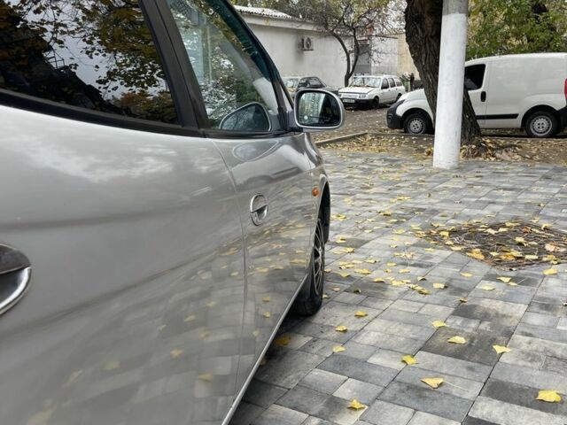 Сірий Шевроле Такума, об'ємом двигуна 1.6 л та пробігом 290 тис. км за 2200 $, фото 8 на Automoto.ua