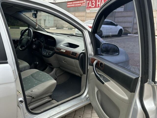 Сірий Шевроле Такума, об'ємом двигуна 2 л та пробігом 290 тис. км за 3000 $, фото 11 на Automoto.ua