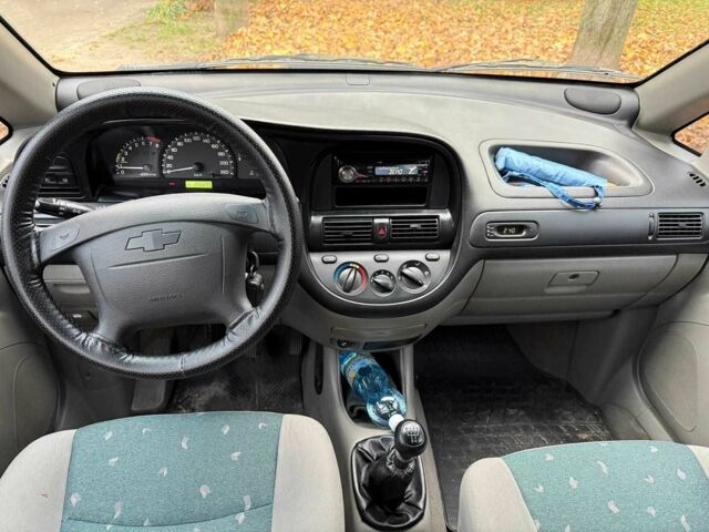 Серый Шевроле Такума, объемом двигателя 1.6 л и пробегом 208 тыс. км за 4490 $, фото 16 на Automoto.ua