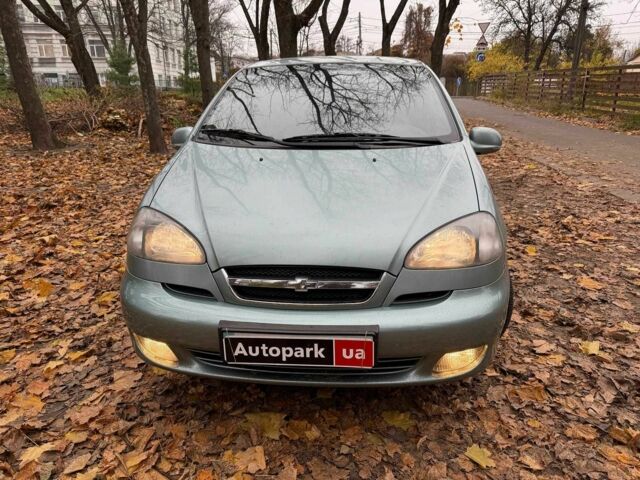 Серый Шевроле Такума, объемом двигателя 1.6 л и пробегом 208 тыс. км за 4490 $, фото 1 на Automoto.ua