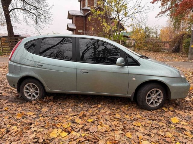 Серый Шевроле Такума, объемом двигателя 1.6 л и пробегом 208 тыс. км за 4490 $, фото 3 на Automoto.ua