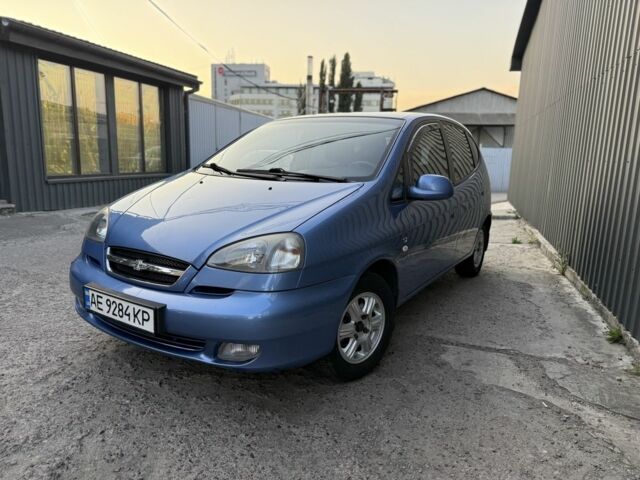 Синий Шевроле Такума, объемом двигателя 1.6 л и пробегом 134 тыс. км за 3600 $, фото 1 на Automoto.ua