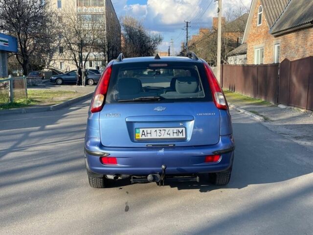 Синий Шевроле Такума, объемом двигателя 2 л и пробегом 195 тыс. км за 2350 $, фото 4 на Automoto.ua